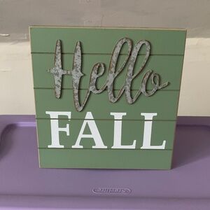 Green 'Hello Fall' Decorative Sign